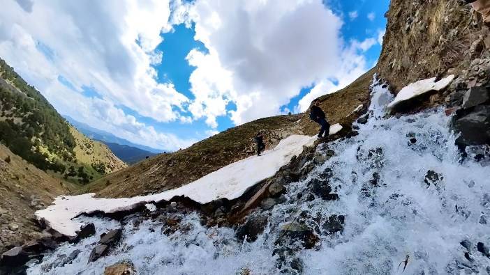 Gümüşhaneli dağcılar tarih dolu zirveleri aştı 3